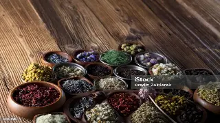 指尖上的艺术：解锁深度放松的专业按摩教程 poster